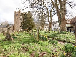The Cottage on The Square