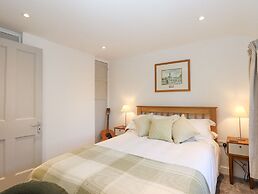 The Cottage on The Square