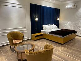 Mangalam Inn By AAA Grand