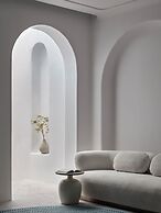 Deos Mykonos - A Myconian Collection Hotel