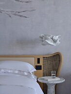 Deos Mykonos - A Myconian Collection Hotel