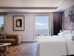 Deos Mykonos - A Myconian Collection Hotel