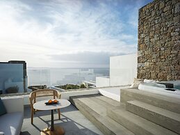Deos Mykonos - A Myconian Collection Hotel