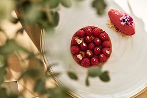 Deos Mykonos - A Myconian Collection Hotel