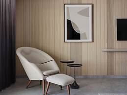 Deos Mykonos - A Myconian Collection Hotel