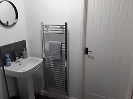 The Lodge, Countryside Living