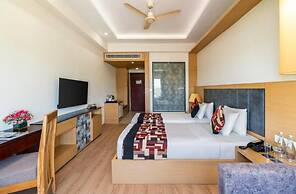 Golden Tulip Udaipur