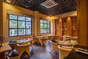 Golden Tulip Udaipur