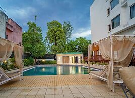 Golden Tulip Udaipur