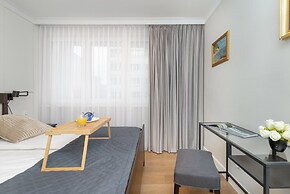 Apartment With Two Balconies by Renters