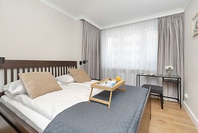 Apartment With Two Balconies by Renters