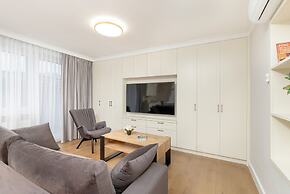 Apartment With Two Balconies by Renters