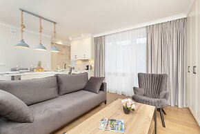 Apartment With Two Balconies by Renters