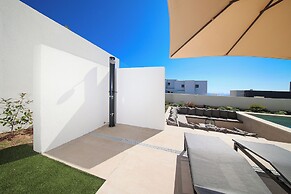 Luxury Villa del Sol