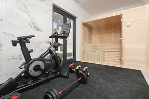 Luxury Villa del Sol