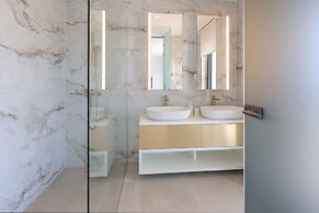 Luxury Villa del Sol