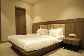 Mansa Club And Resort