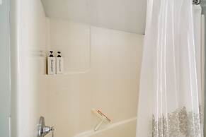 Oceanfront Moclips Retreat w/ Beach Access & View!