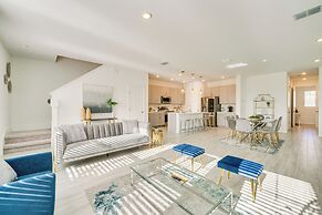 Stylish Four Corners Townhome w/ Resort Amenities