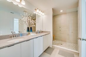 Stylish Four Corners Townhome w/ Resort Amenities