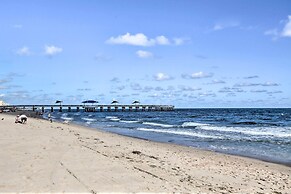 1 Mi to Oceanfront Fun: Pompano Beach Retreat!