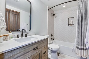 Half-mi to Skiing: Gorgeous Granby Ranch Home!