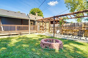 8 Mi to Louisville: New Albany Home w/ Grill!
