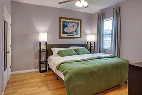 8 Mi to Louisville: New Albany Home w/ Grill!