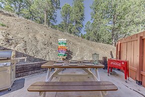 Ruidoso Home w/ Hot Tub & National Forest Access!