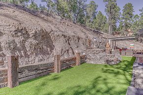 Ruidoso Home w/ Hot Tub & National Forest Access!