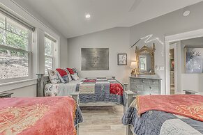 Ruidoso Home w/ Hot Tub & National Forest Access!