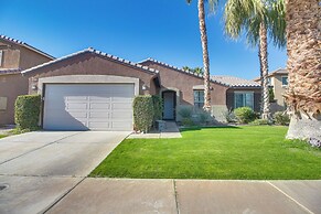 Indio Oasis w/ Heated Saltwater Pool + Hot Tub!