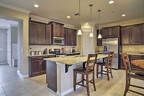 4 Mi to Dtwn: Home w/ Pool Access in Sanford