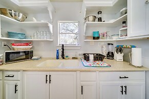 Cozy Bandera Cottage w/ Medina River Access!