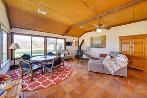 Quiet Bandera Country Home w/ Medina River Access!