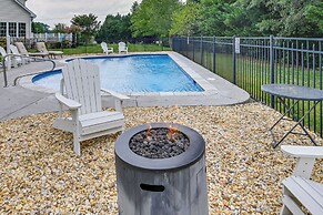 4 Mi to Bethany Beach: Frankford Getaway w/ Pool!