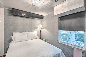 Sleek Fayetteville Home < 1 Mi to City Center