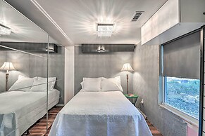 Sleek Fayetteville Home < 1 Mi to City Center