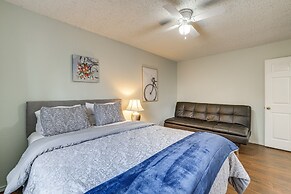 Rogers Vacation Home w/ Yard: 5 Mi to Bentonville