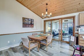 Versatile Castle Rock Lake Home With Fire Pit!