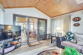 Versatile Castle Rock Lake Home With Fire Pit!