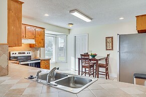 Secluded Mount Pleasant Home - 6 Mi to Beaches!