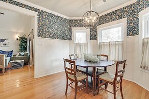 Brenham Rental w/ Deck & Yard < 1 Mi to Downtown!