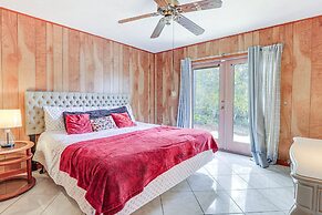 Lake Placid Home w/ Screened Porch: Near Lake Clay