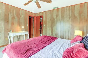 Lake Placid Home w/ Screened Porch: Near Lake Clay