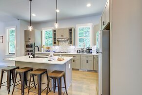 Quaint Newnan Vacation Rental Near State Park!