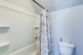 Quaint Newnan Vacation Rental Near State Park!