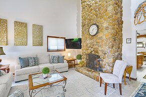 Park City Home w/ 2 Fireplaces & 2 Living Rooms!