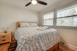 Spacious Lexington Abode w/ Pool Table & Fireplace