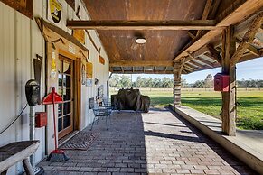 Rustic Lake City Studio Near Ichetucknee Springs!